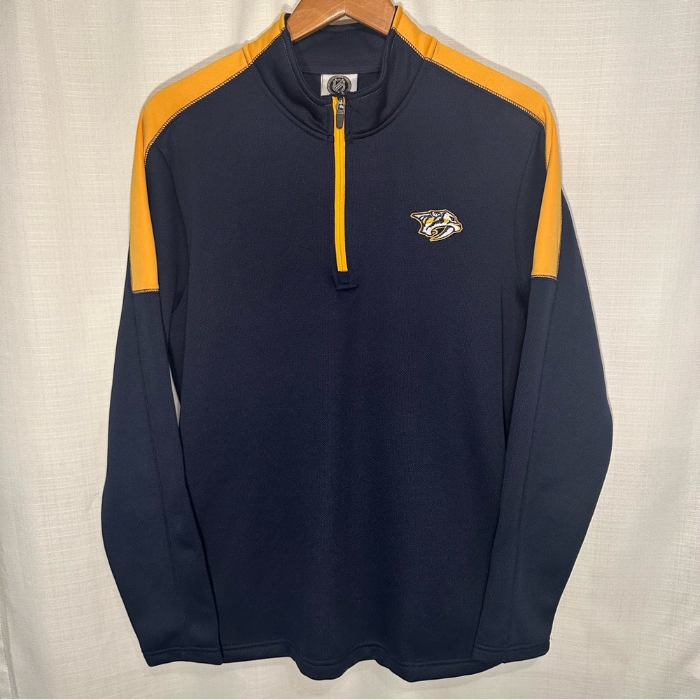 NHL Nashville Predators 1/4 Zip Pullover Size Large